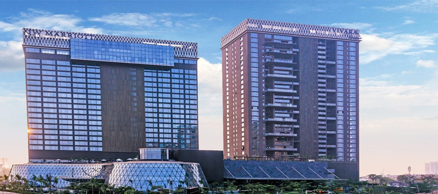 Mani Vivara Gallery Image